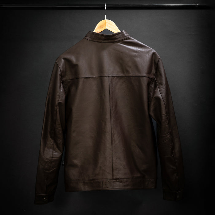 Chaqueta de cuero café para hombre de marca C&A Boots Elegante. C&A Boots Men's Brown Leather Jacket Elegant