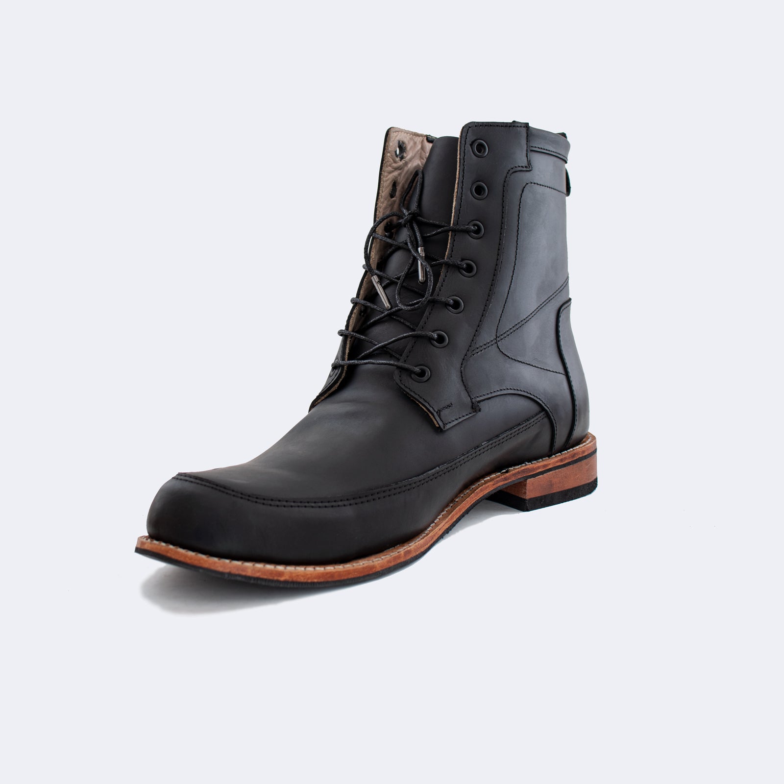 H1231 - The Holy Boot Black Edition.
