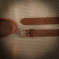 Iron Whip Belt – correa de cuero café oscuro para hombre | C&A Boots Ecuador CINTCO