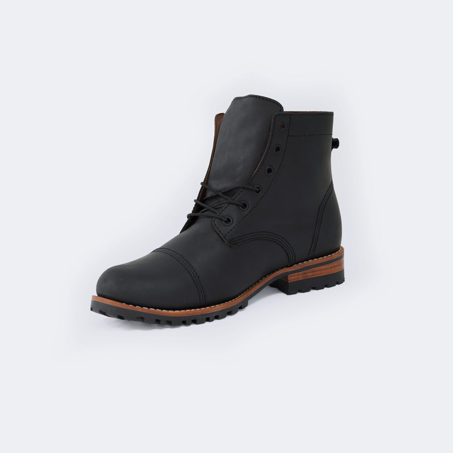 Bota de cuero negro Highwaystar H1271 C&A Boots Ecuador l
